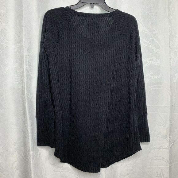 Chaser Black Ribbed‎ Waffle Knit Henley top size L - Picture 4 of 5